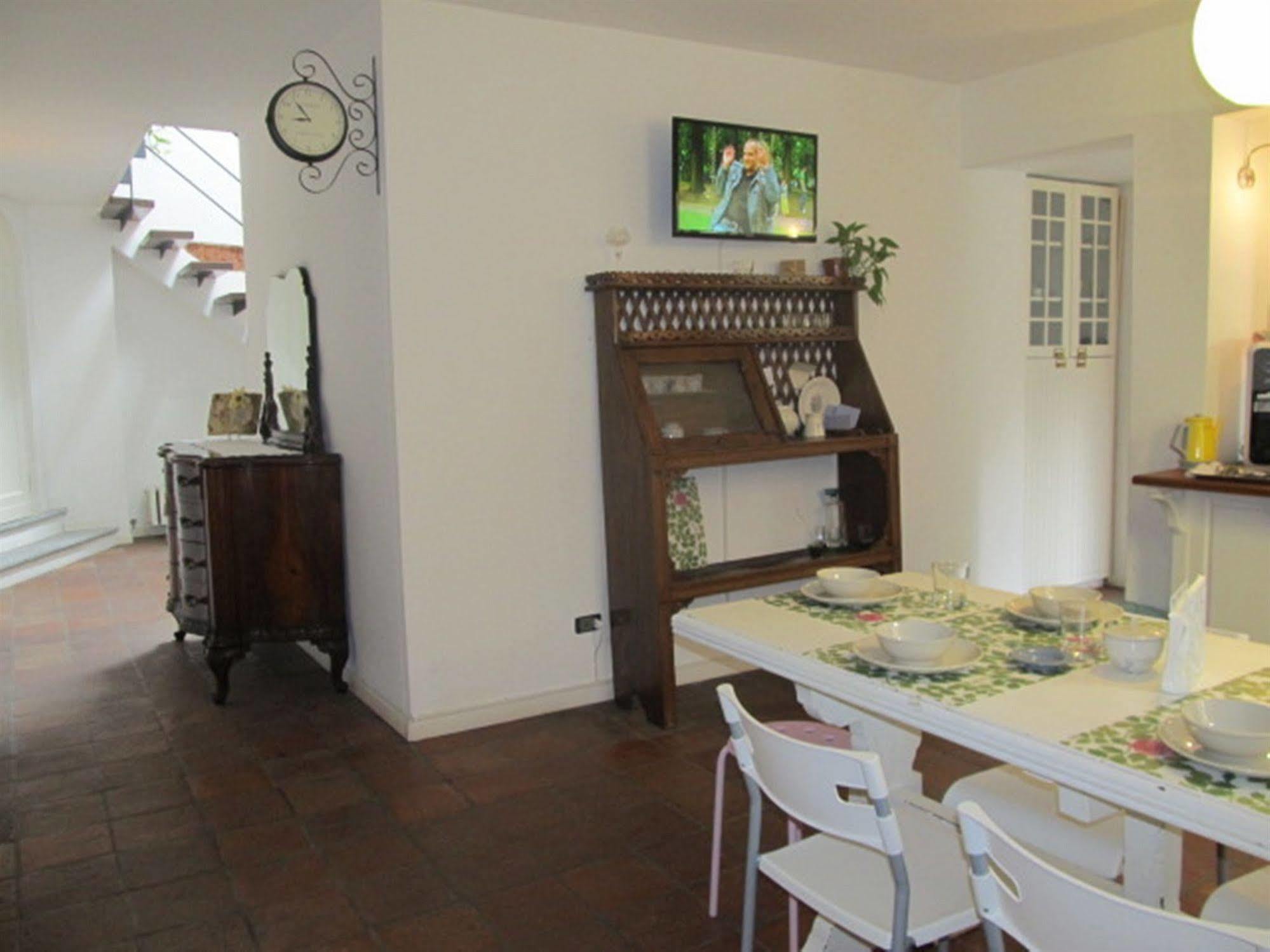 Bed and Breakfast Gioia House Milán Exterior foto