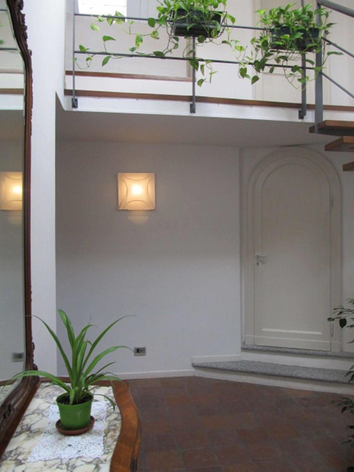 Bed and Breakfast Gioia House Milán Exterior foto