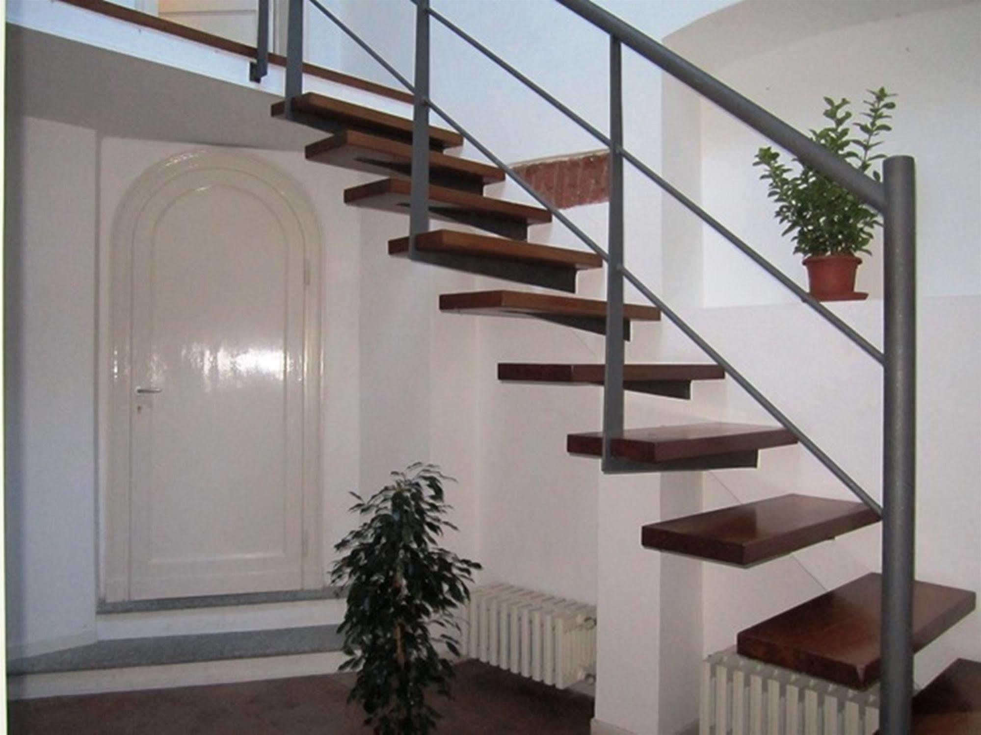 Bed and Breakfast Gioia House Milán Exterior foto